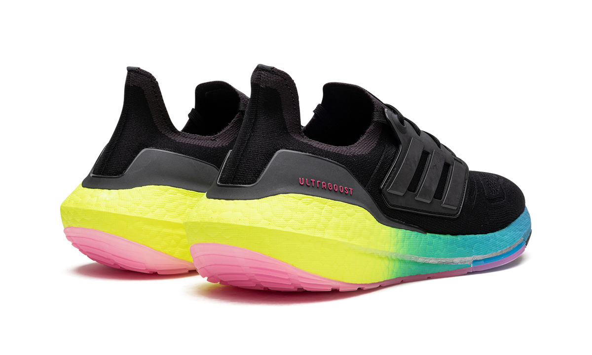 Ultraboost 22 "Black / Multicolor Midsole" GV8829