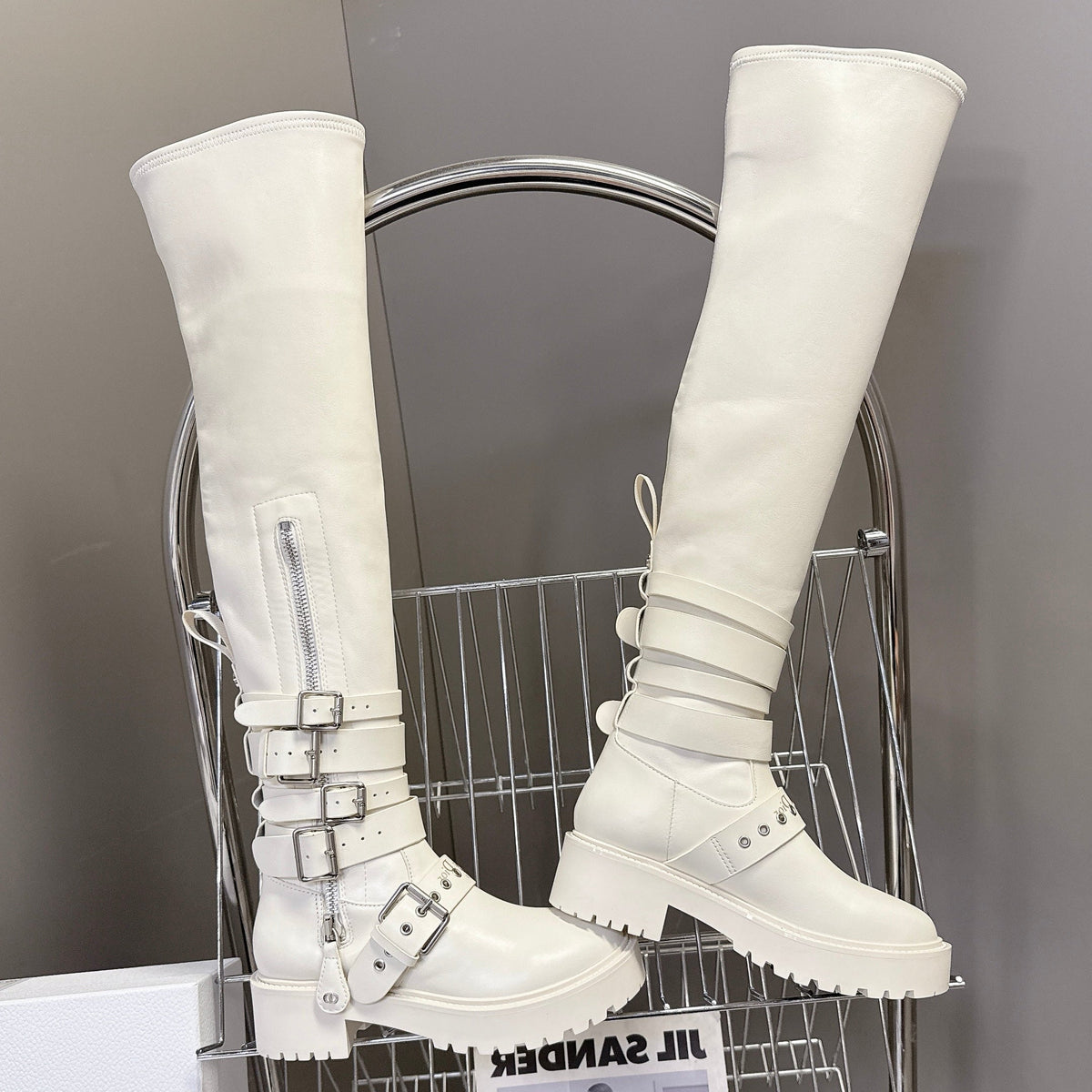 DIOR D-FIGHT BOOT 25S IN WHITE CALFSKIN WITH SILVER HARDWARE