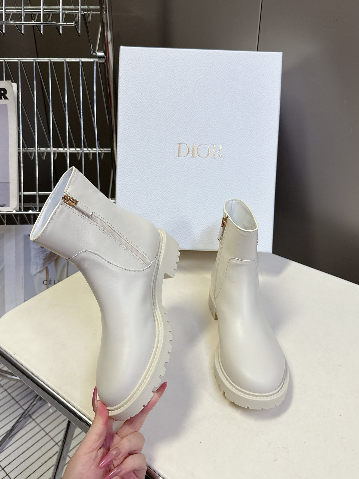 DIOR 25S D-MAJOR ANKLE BOOTS IN WHITE LAMBSKIN WITH GOLD HARDWARE