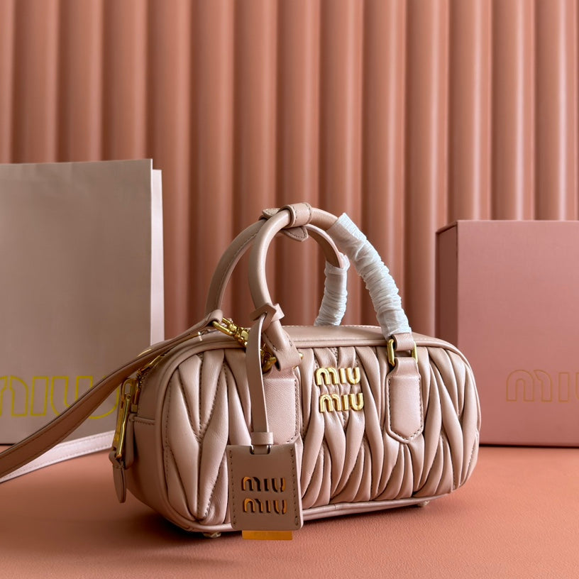 ARCADIE MATELASSÉ BAG 22 IN MISCHKA BEIGE LAMBSKIN