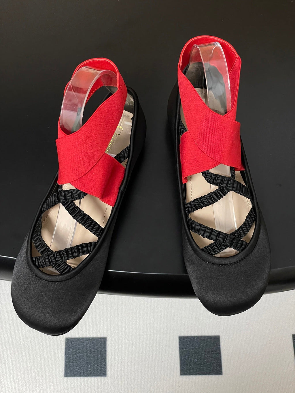 DIOR STRETCH BALLET FLATS 25S IN BLACK MIX RED FABRIC WITH CROSSED STRAPS