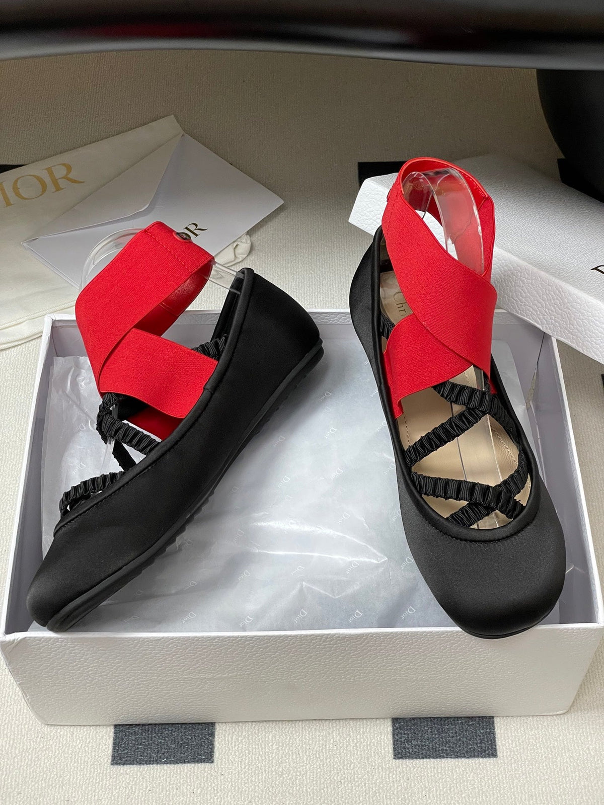 DIOR STRETCH BALLET FLATS 25S IN BLACK MIX RED FABRIC WITH CROSSED STRAPS