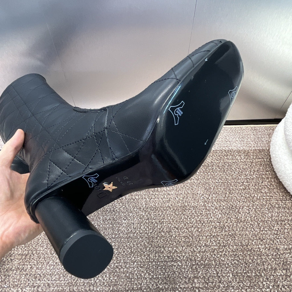 DIOR 25S D-SHADOW COUTURE SERIES BOOTS 90MM IN BLACK CALFSKIN