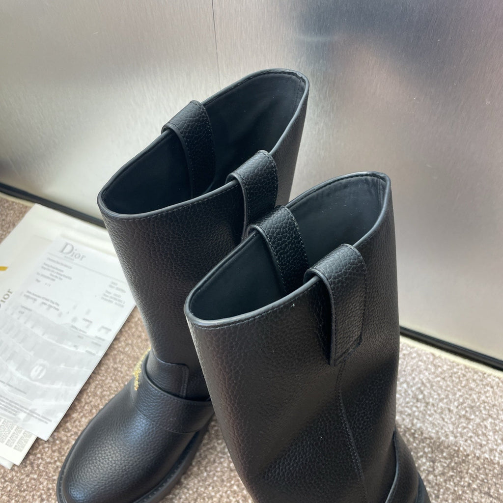 DIOR 25S D-QUEST BOOT 45MM IN BLACK GRAINED CALFSKIN