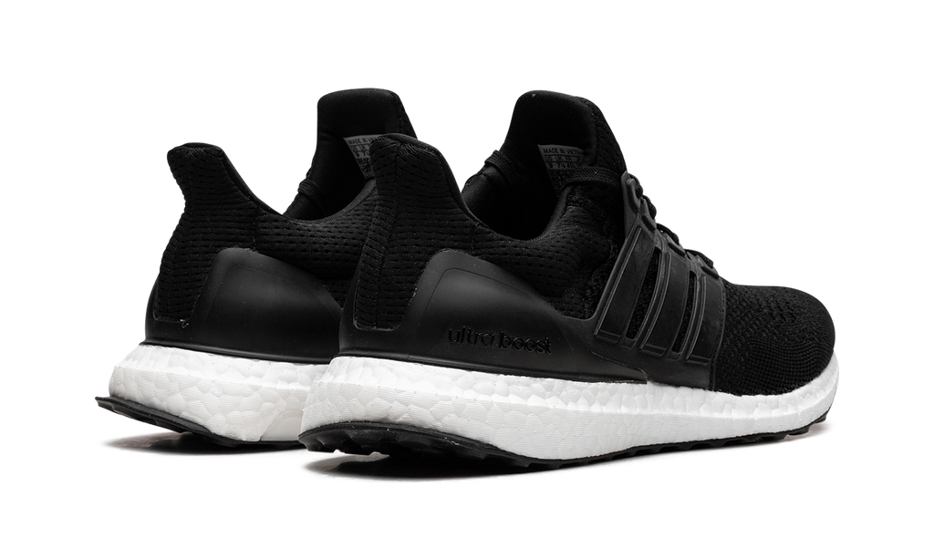Ultraboost 1.0 Wmns "Black/White" HQ4206